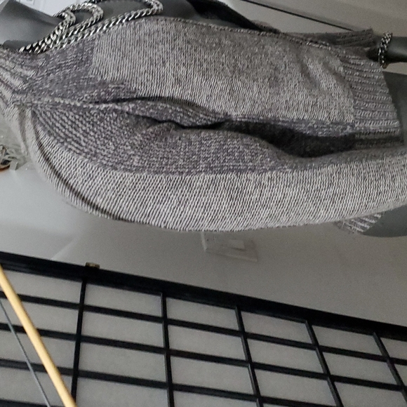 zip up sweater - Picture 6 of 7